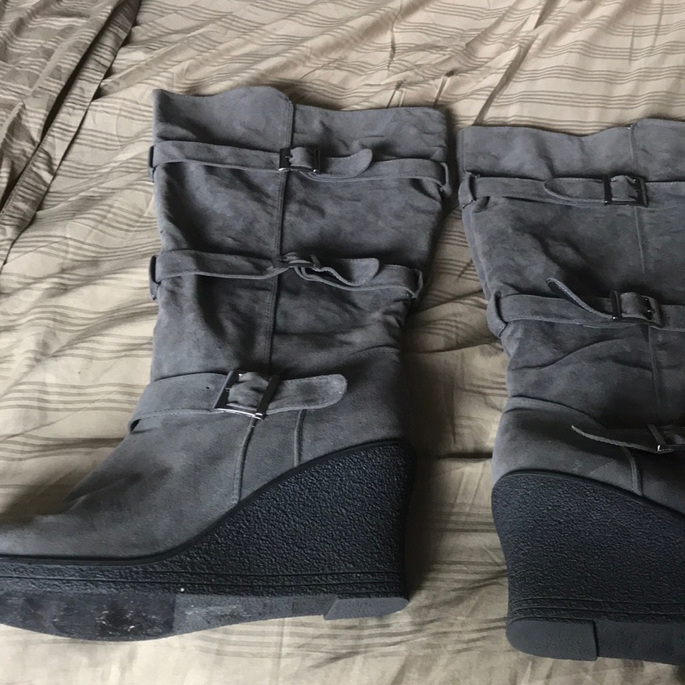 Women’s tall boots size 12w